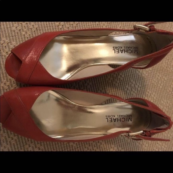 Michael kors wedges - Picture 3 of 3